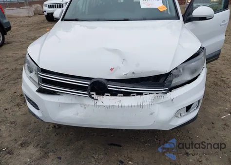 2017 Volkswagen Tiguan 2.0T/2.0T S из США, поврежденный, VIN WVGAV7AX6HK046602